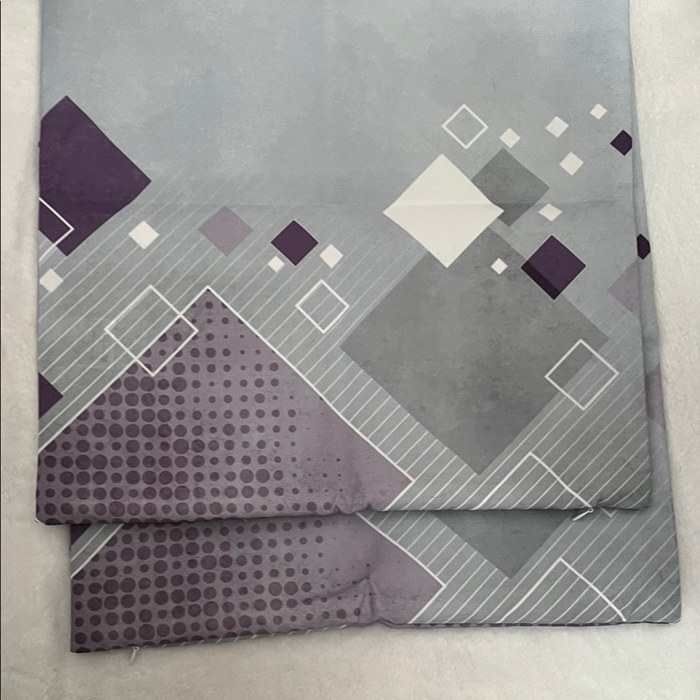 Gray/ Purple Pillow Covers Set 16”x16” - Picture 2 of 3